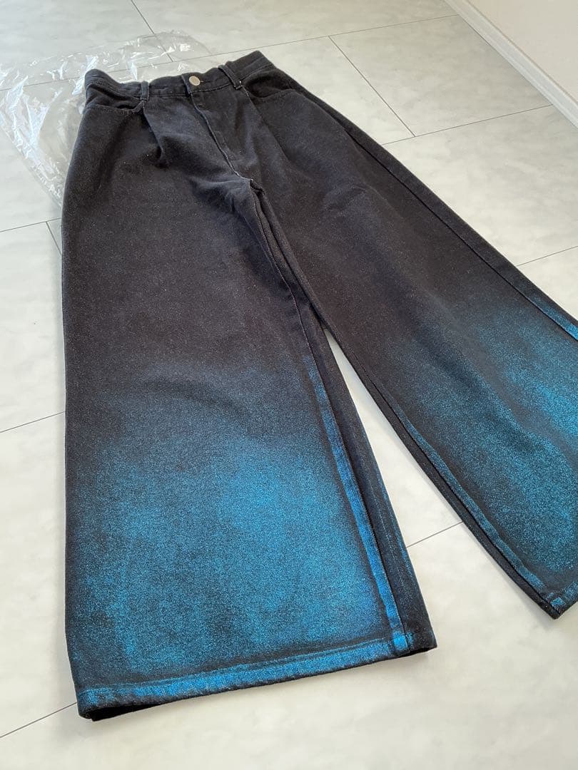 ♡HARE グラデーションハクプリントデニムパンツ　ブラック×ブルー♡