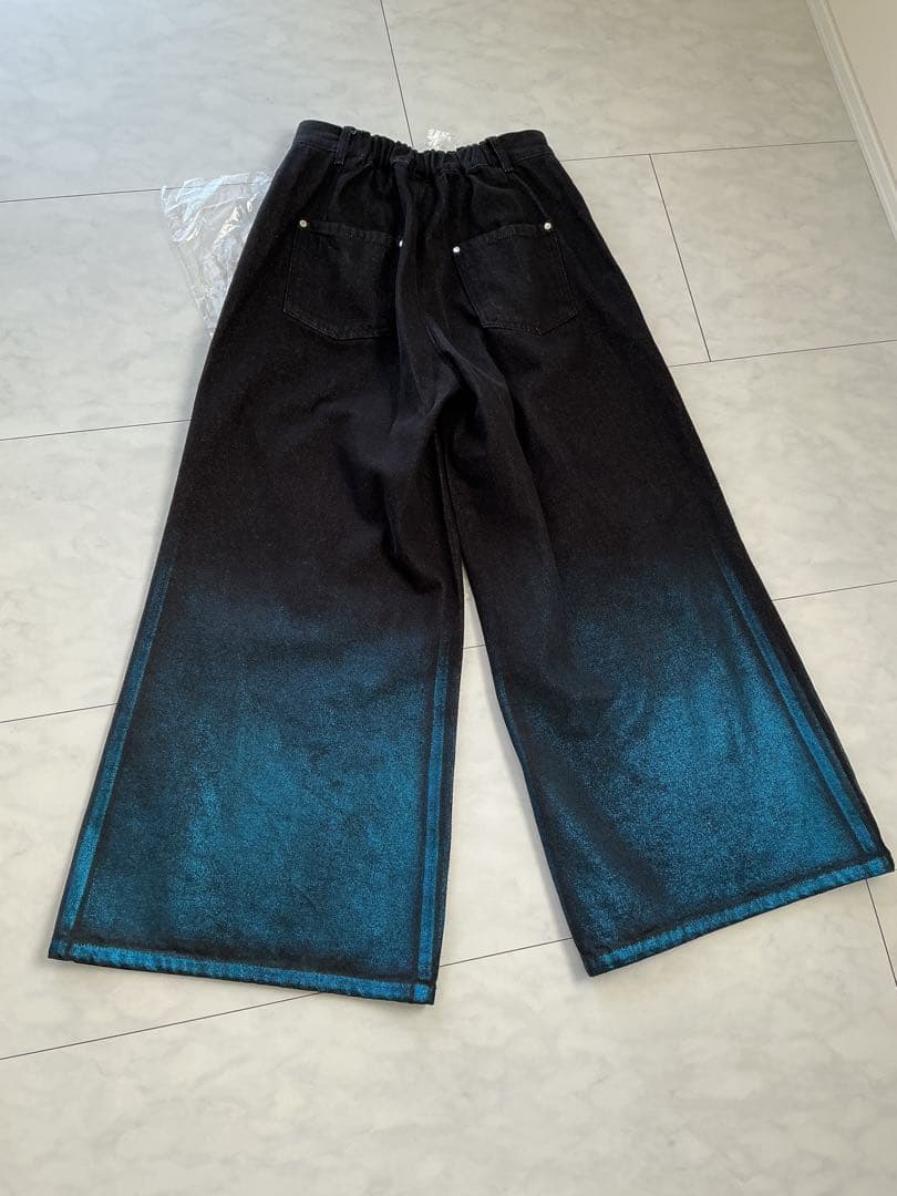 ♡HARE グラデーションハクプリントデニムパンツ　ブラック×ブルー♡