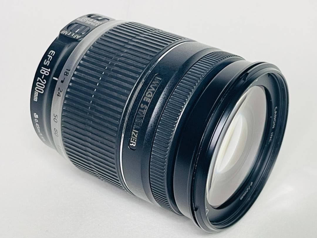 ☆美品☆Canon EF-S 18-200mm F3.5-5.6 IS キヤノン