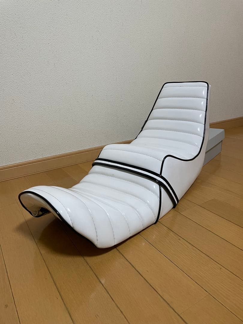 【純正シートベース】オオカワシート CBX400F用 墓石チョビ三段シート