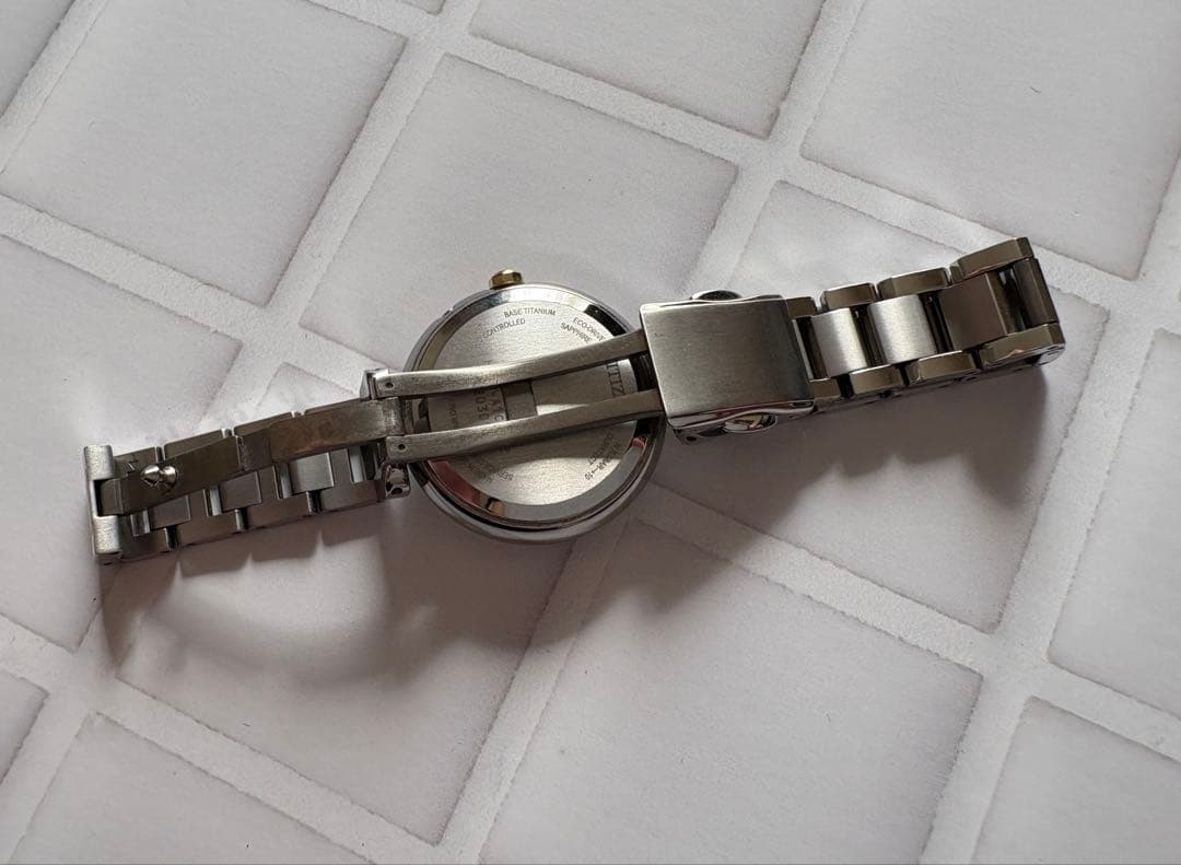 【希少】シチズン クロスシー 百貨店限定モデル ES9464-61W