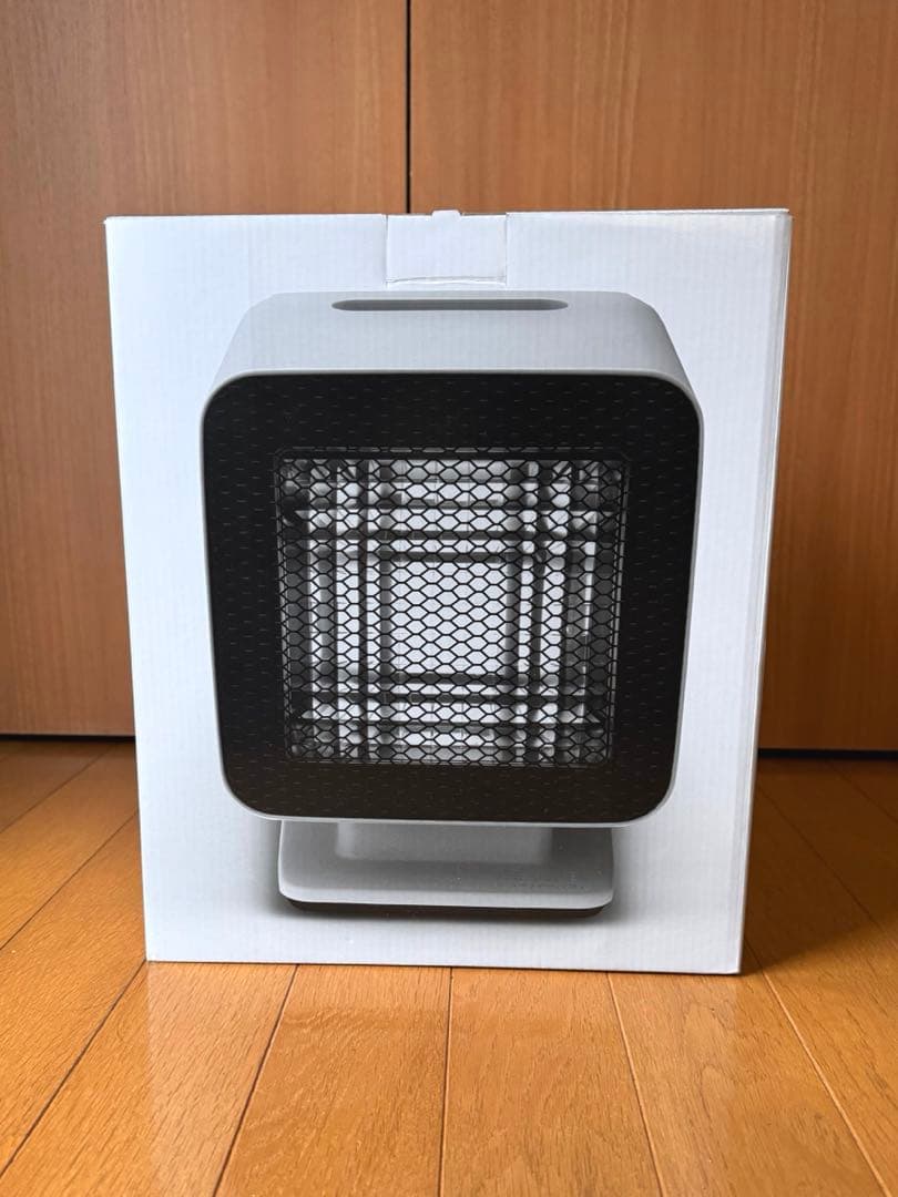 ±０ リフレクトヒーター XHS-Z310 タイマー・首振り機能付き　ブラウン