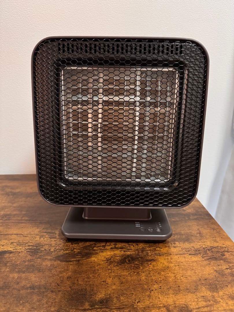 ±０ リフレクトヒーター XHS-Z310 タイマー・首振り機能付き　ブラウン