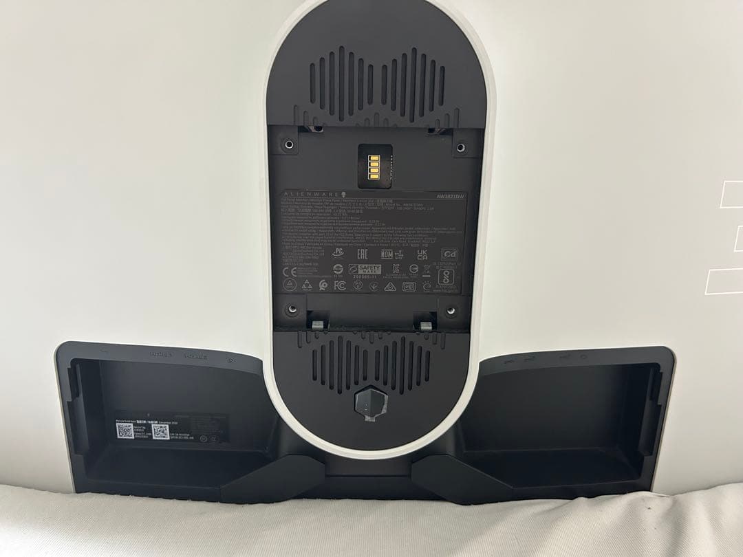 Dell ゲーミングモニター AW3821DW WQHD+ 1ms/144Hz