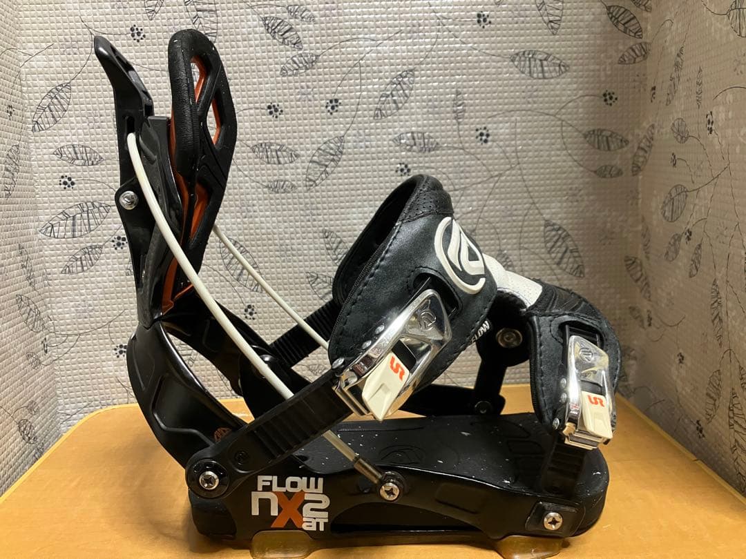 ラスト。Flow NX2-at ビンディング Lサイズ　オレンジ