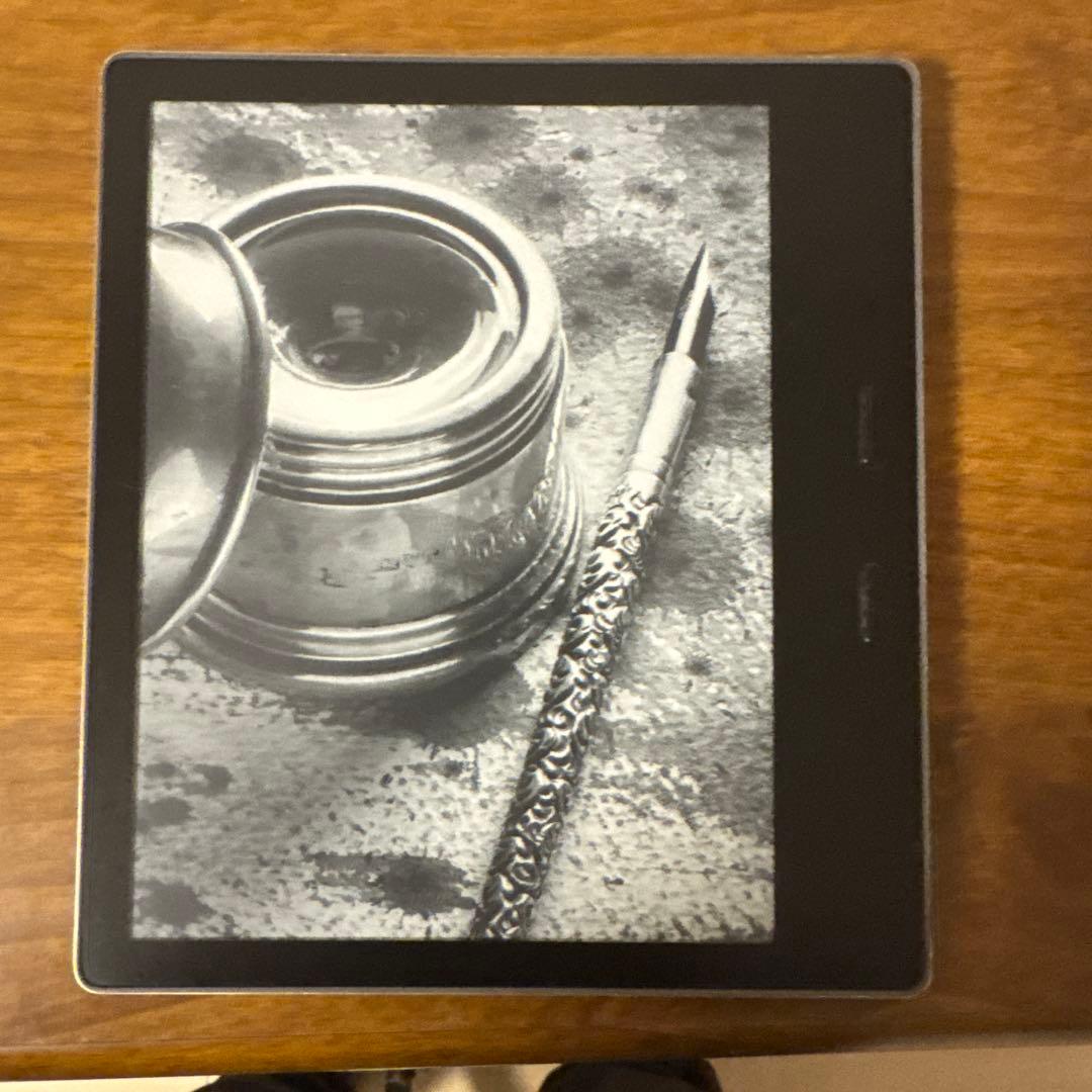 Kindle Oasis 10世代 wifi 8GB 広告なし