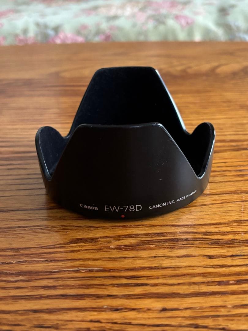 Canon EF-S 18-200mm f/3.5-5.6 IS キャノン