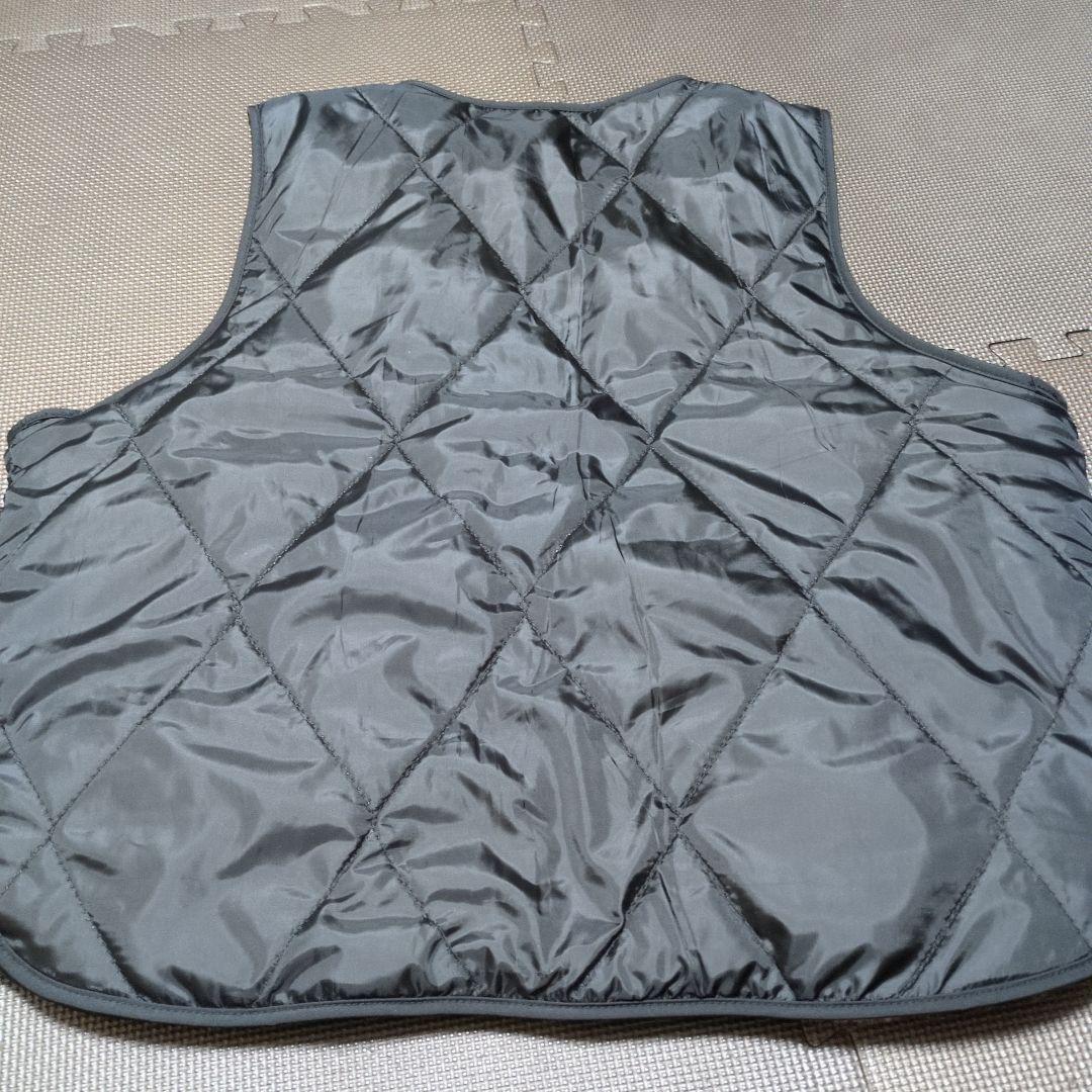 リバーシブル ベスト