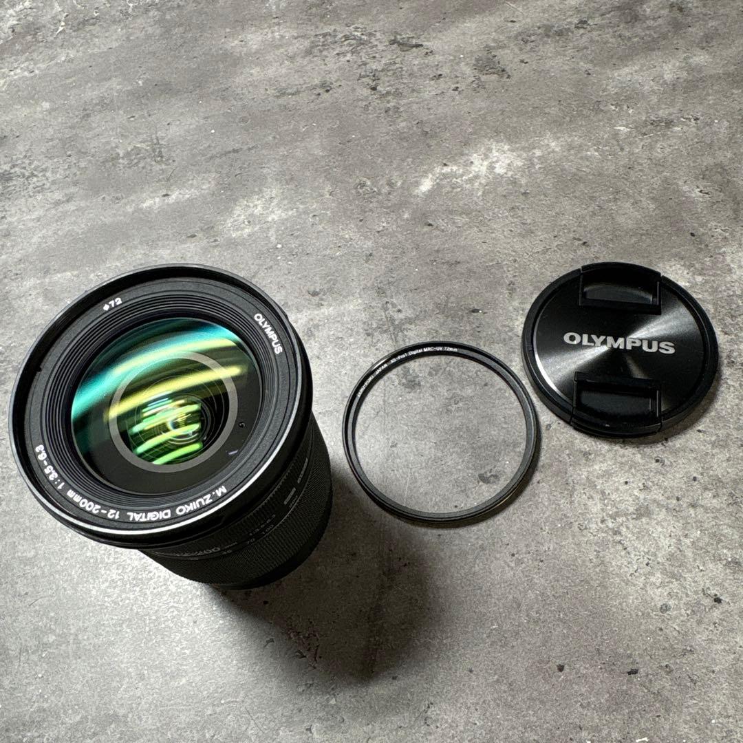 OLYMPUS 12-200mm ズームレンズ 本体