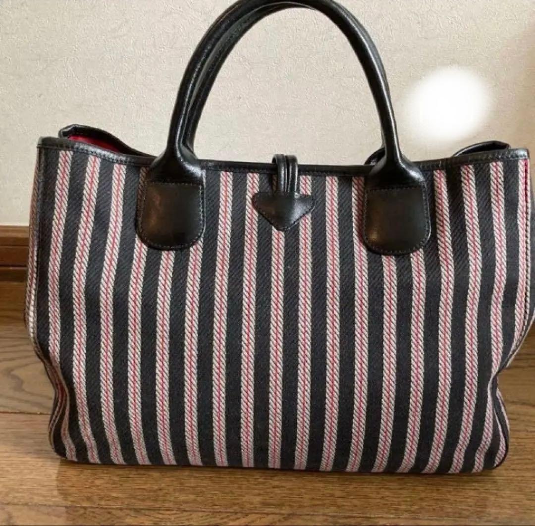 ロンシャン　トートバッグ