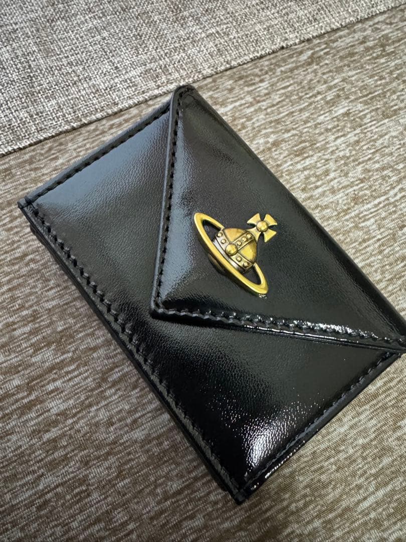 ふ*ち様 三つ折り財布 黒 ロゴ付き