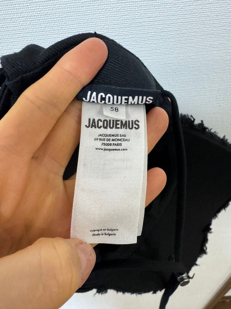 JACQUEMUS ブラック ベースボールキャップ