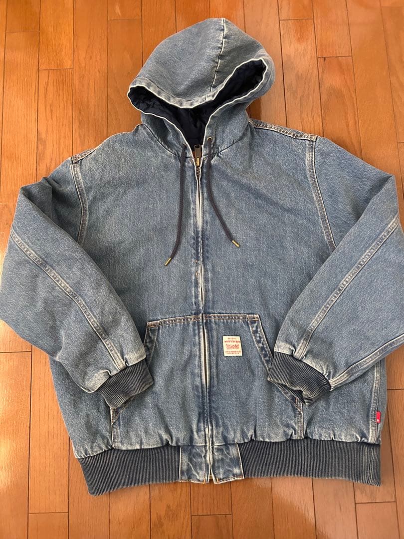 新品　Levi's デニムアクティブジャケット　L sizeリーバイス　ブルゾン