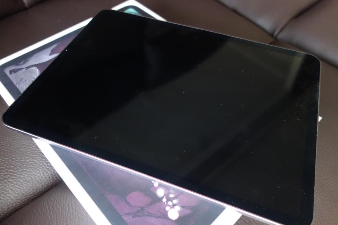 iPad Pro 11インチ Wi-Fiモデル 64GB（ジャンク品）