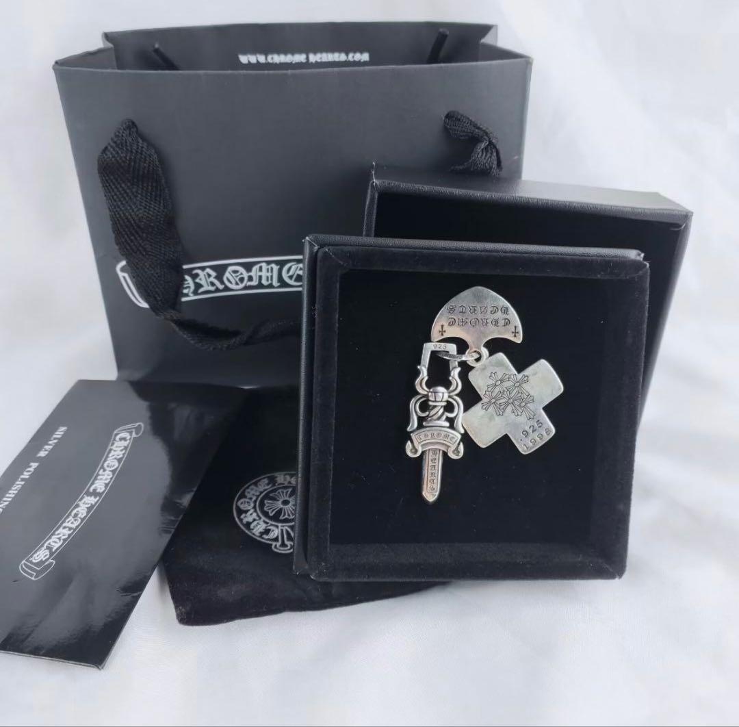 クロムハーツ スリー ペンダント シルバー 925 チャーム ダガー クロス