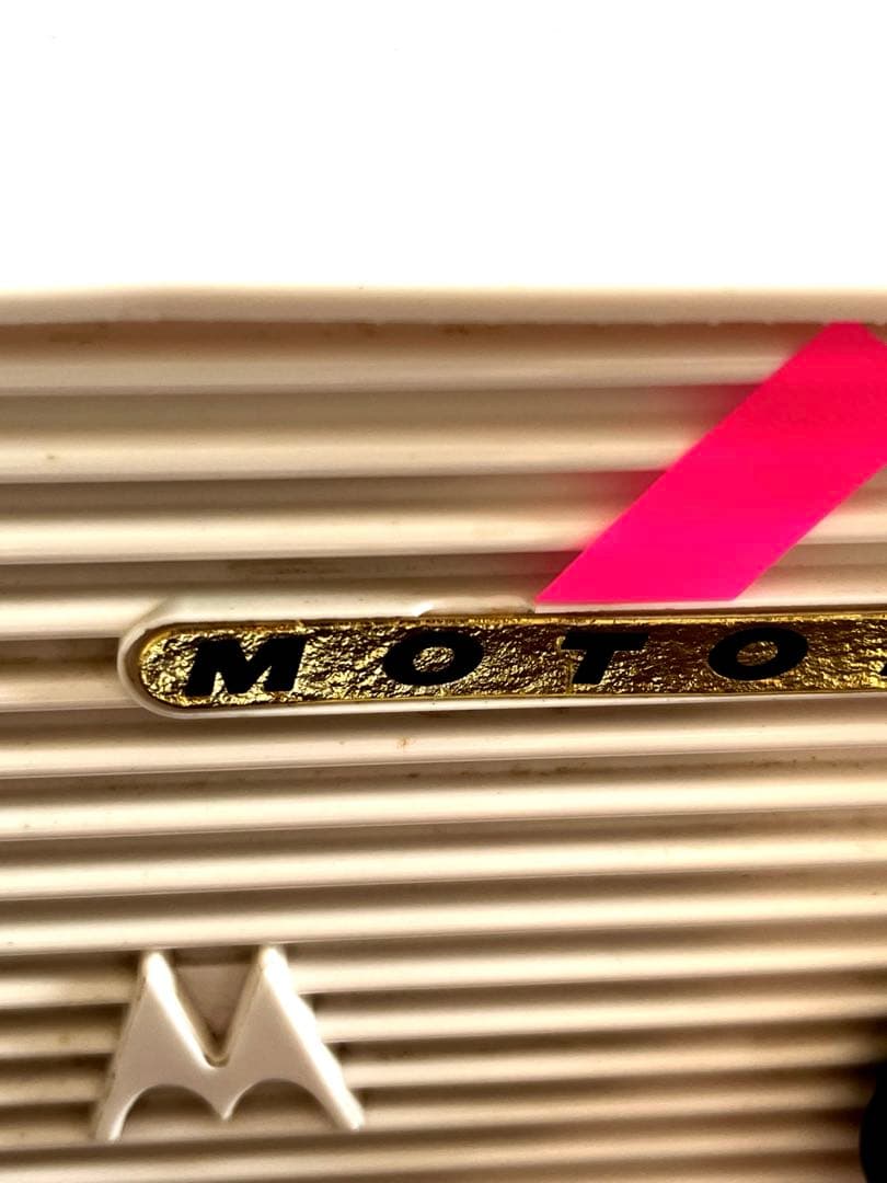 MOTOROLA 真空管ラジオ ホワイト57A アメリカ製