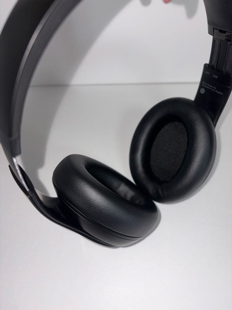 Beats StudioPro ブラック ワイヤレスヘッドホン