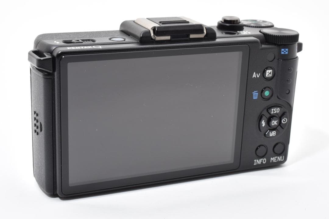 超美品 ペンタックス Q ミラーレスデジタルカメラボディ ブラック Pentax
