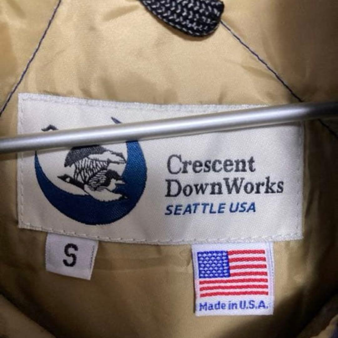 今日中値引きCrescent DownWorks ネイビー ダウンジャケット S