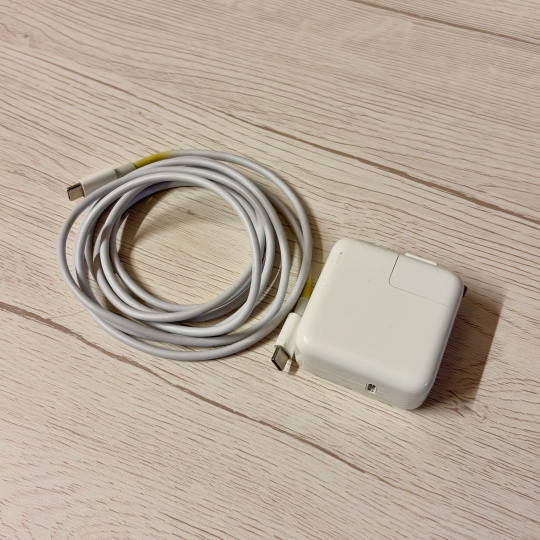 【美品】MacBook Air M1 / 16GB 256GB