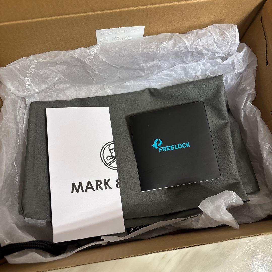 MARK & LONA カモフラーシューズ 24cm、メンズ、レディース問わず。