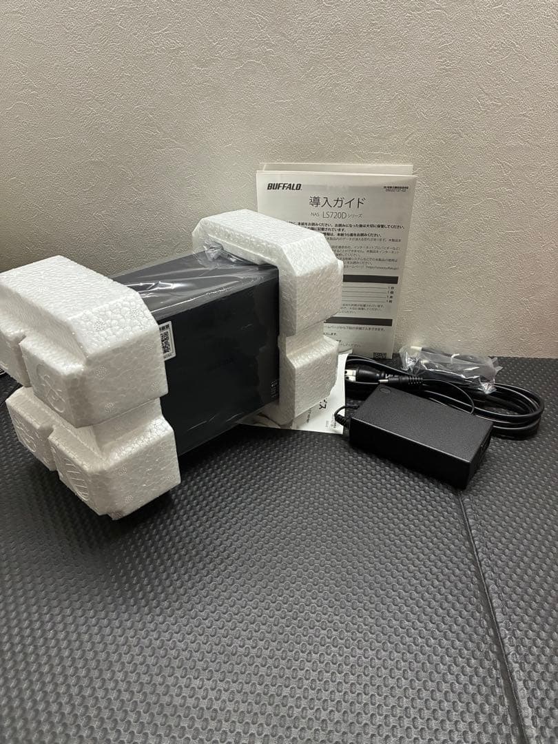 ★未使用★BUFFALO 12TB LS720D1202 ハードディスク