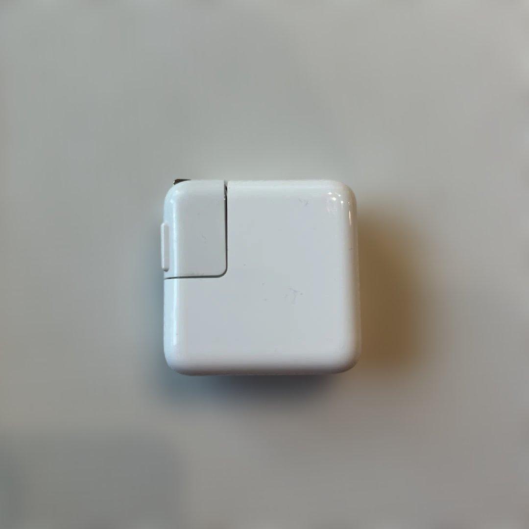 【ジャンク品・画面割れ】M1 MacBook Air 13インチ（A2337)