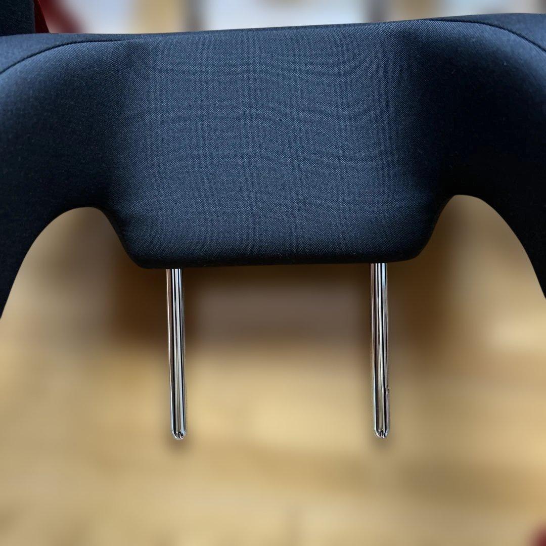 ゴルフトゥーラン　インテグレーテッドチャイルドシートヘッドレスト