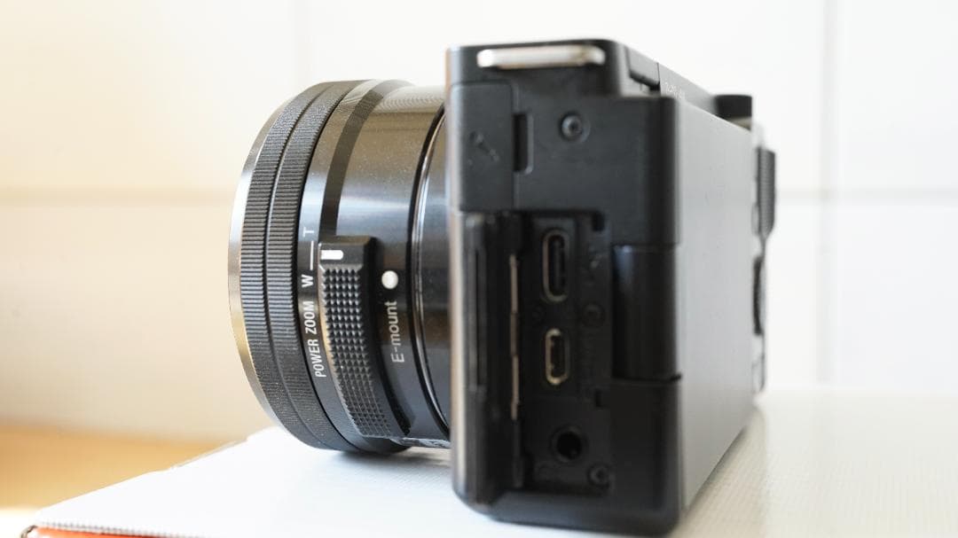 【値下げ】Sony ZV-E10パワーズームレンズキット＋チャージャーセット