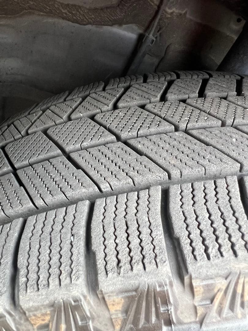 【引取り限定】トヨタ80系、ブリザックVRX-3、4本セット（15インチ）