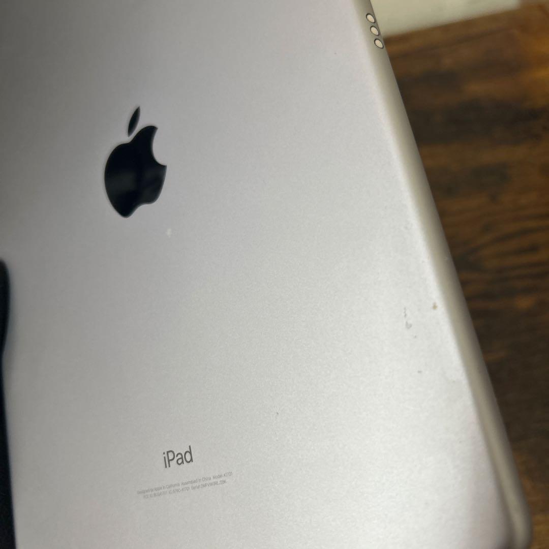 iPadPro 2ー10.5[WiFi64G] グレイシルバー　中古　訳あり