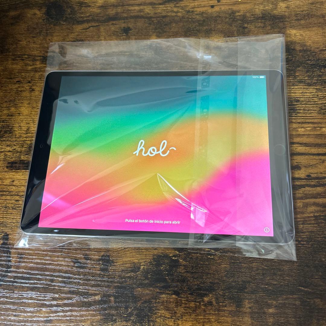 iPadPro 2ー10.5[WiFi64G] グレイシルバー　中古　訳あり