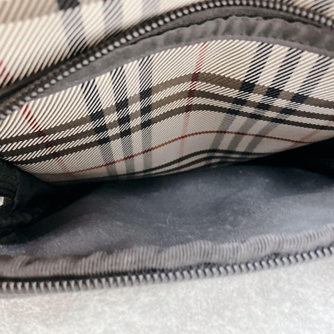 ちー　バーバリー　Burberry ショルダーバッグ ノバチェック