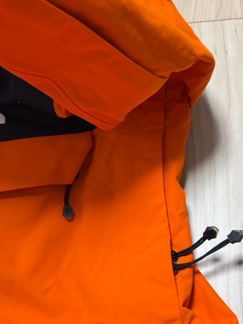 NS61808 ノースフェイス　スノーウェア　メンズS