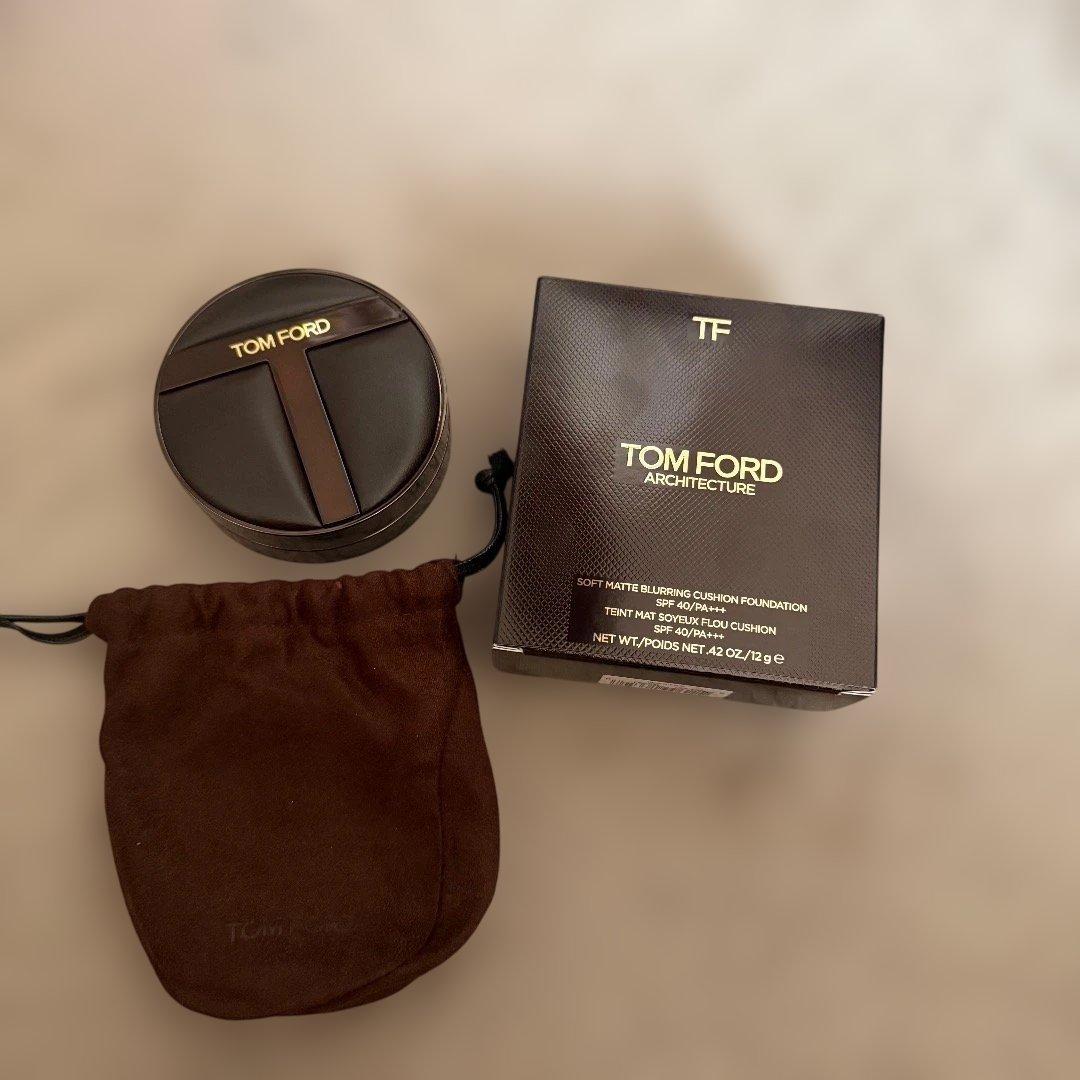 セール トムフォード ブラーリングクッションファンデーション 未使用