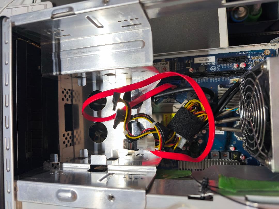 Shuttle XPC SH170R6 Core-i7搭載