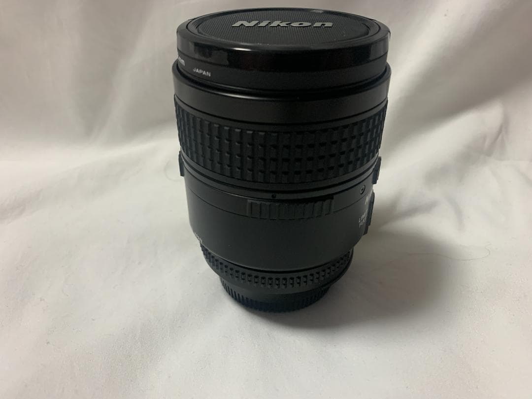 Nikon AF MICRO NIKKOR 60mm F2.8D レンズ