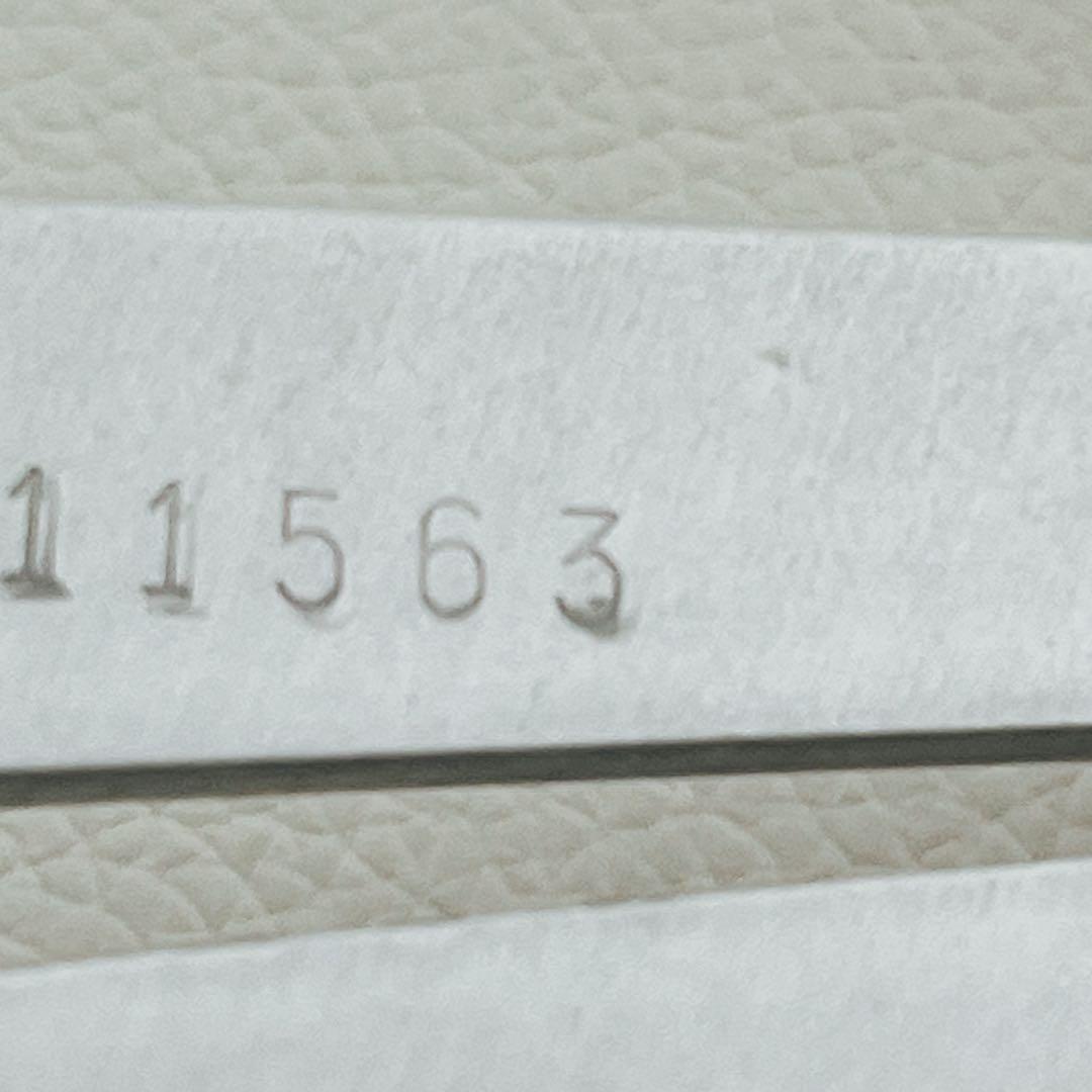 ナルディ　ウッド ステアリング シルバースポーク　飾り台付