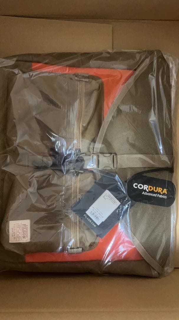 新品未使用 FILSON サーヴェヤー メッセンジャーバッグダークタンフレイム