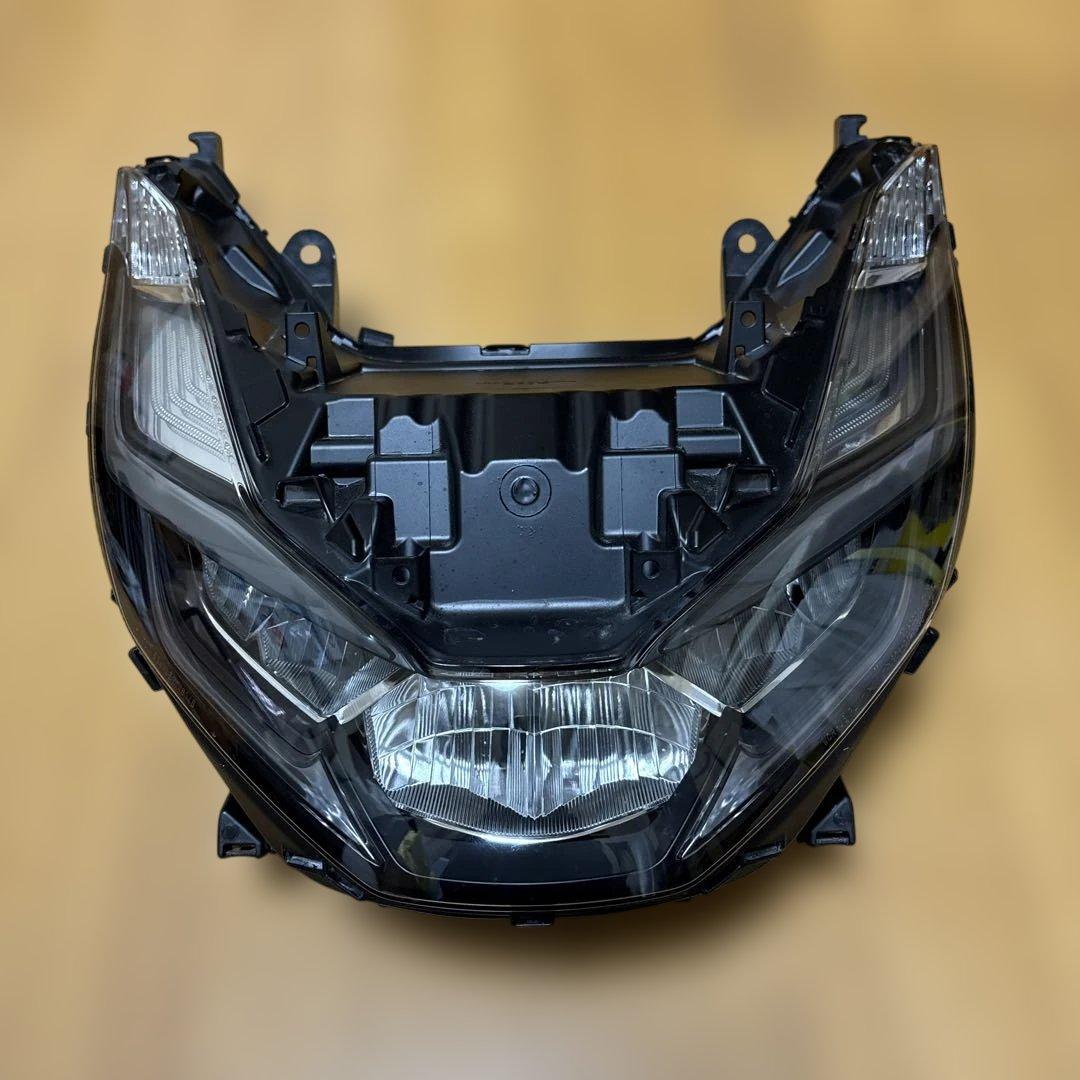 PCX125 ヘッドライト　JK05 2023年式