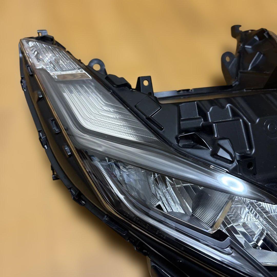 PCX125 ヘッドライト　JK05 2023年式