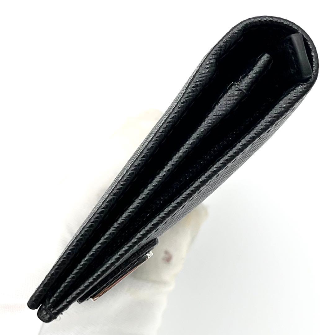 【美品】プラダ 長財布 三角ロゴ 金具 サフィアーノレザー ブラック