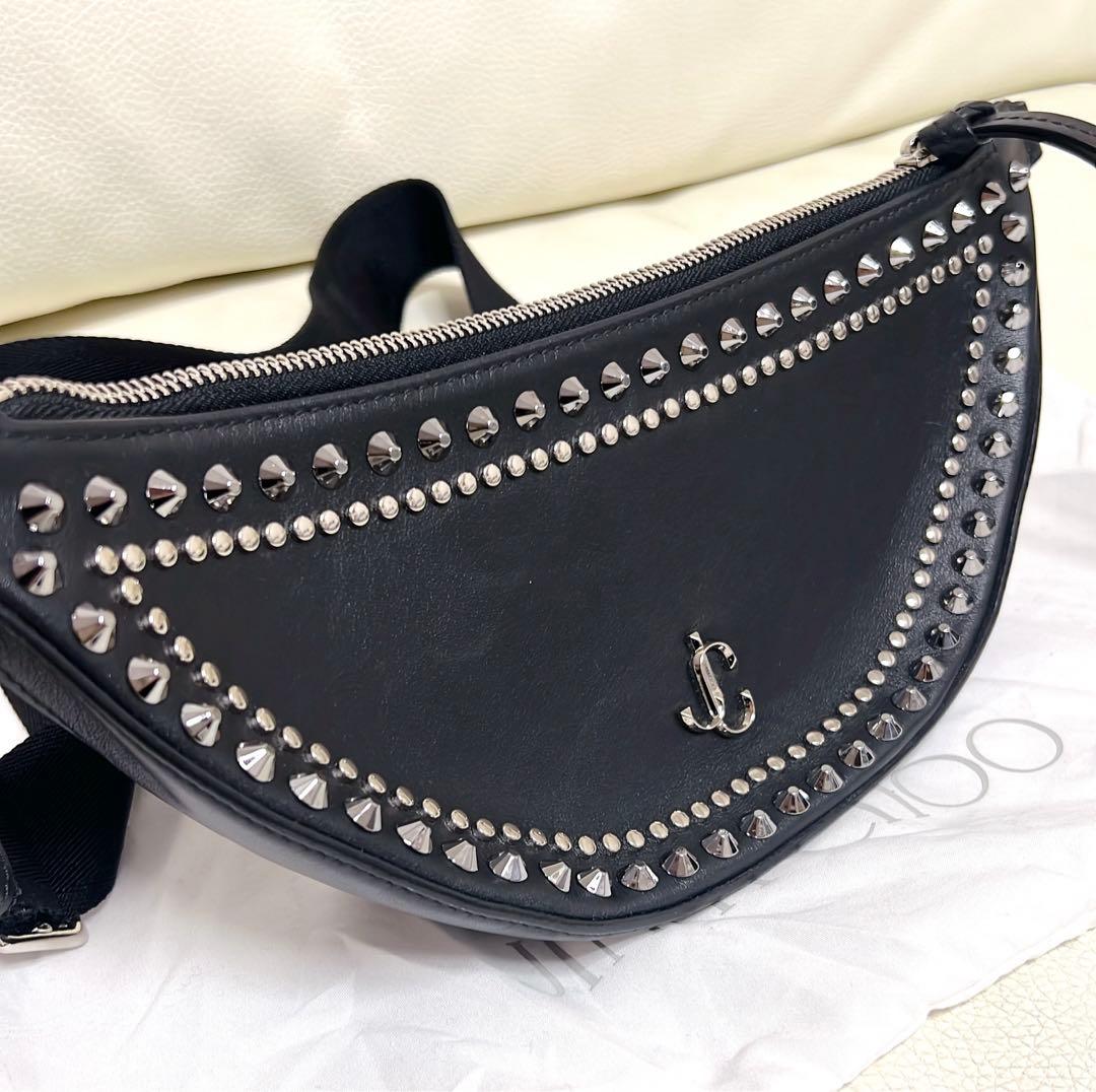 【美品】JIMMY CHOO ジミーチュウ JCスタッズ付 ボディバッグ