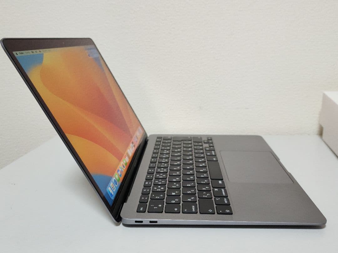 上位モデルMacbook Air 2020 M1/8GB/1TB/53回充電