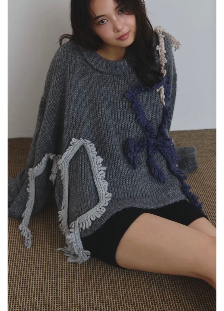 トップス Andequal asymmetry fringe knit gray
