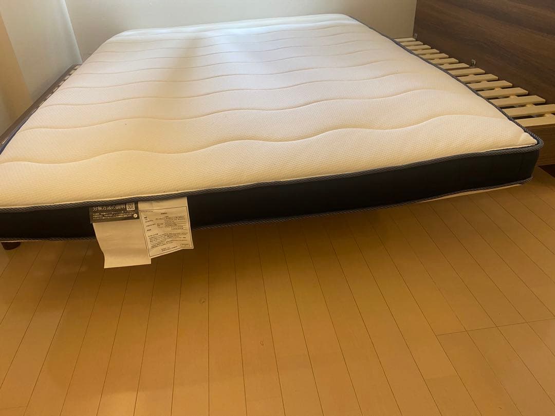 ニトリ　ダブルベット　フレーム＆マッマレスセット