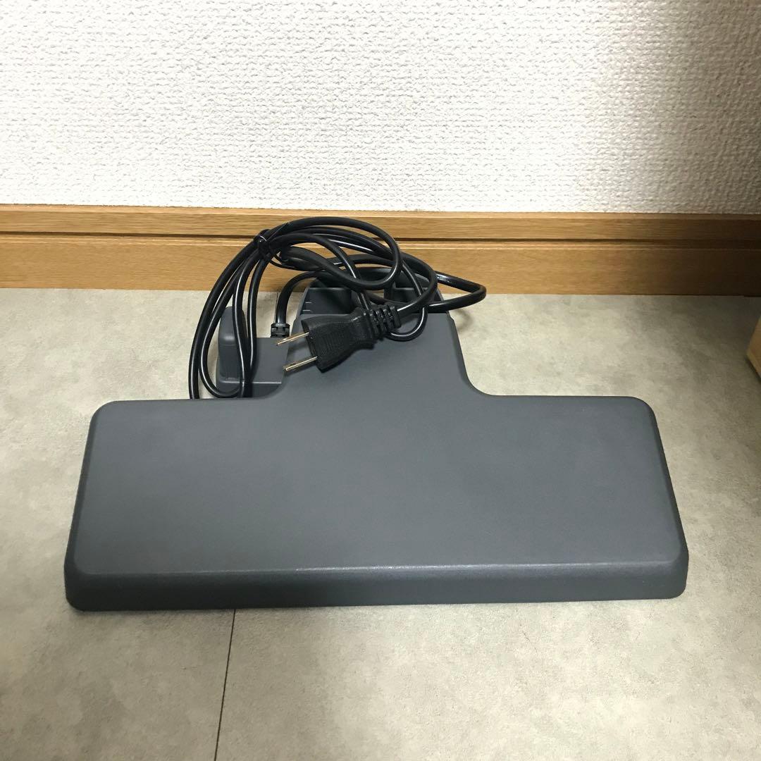 HITACHI コードレススティッククリーナー PV-B200H