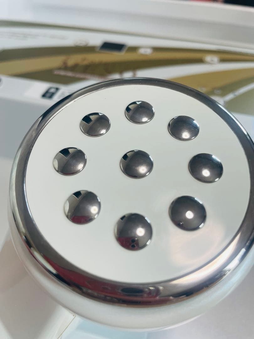 美品‼︎イーポレーション　メソ　美顔器　美顔・痩身　エステ