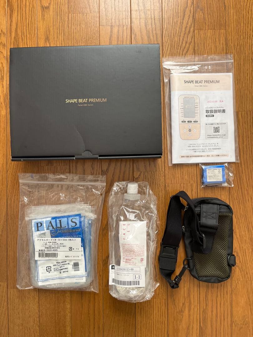 伊藤超短波 シェイプビートプレミアム　新品おまけ多数 顔用プレミアムスティック有