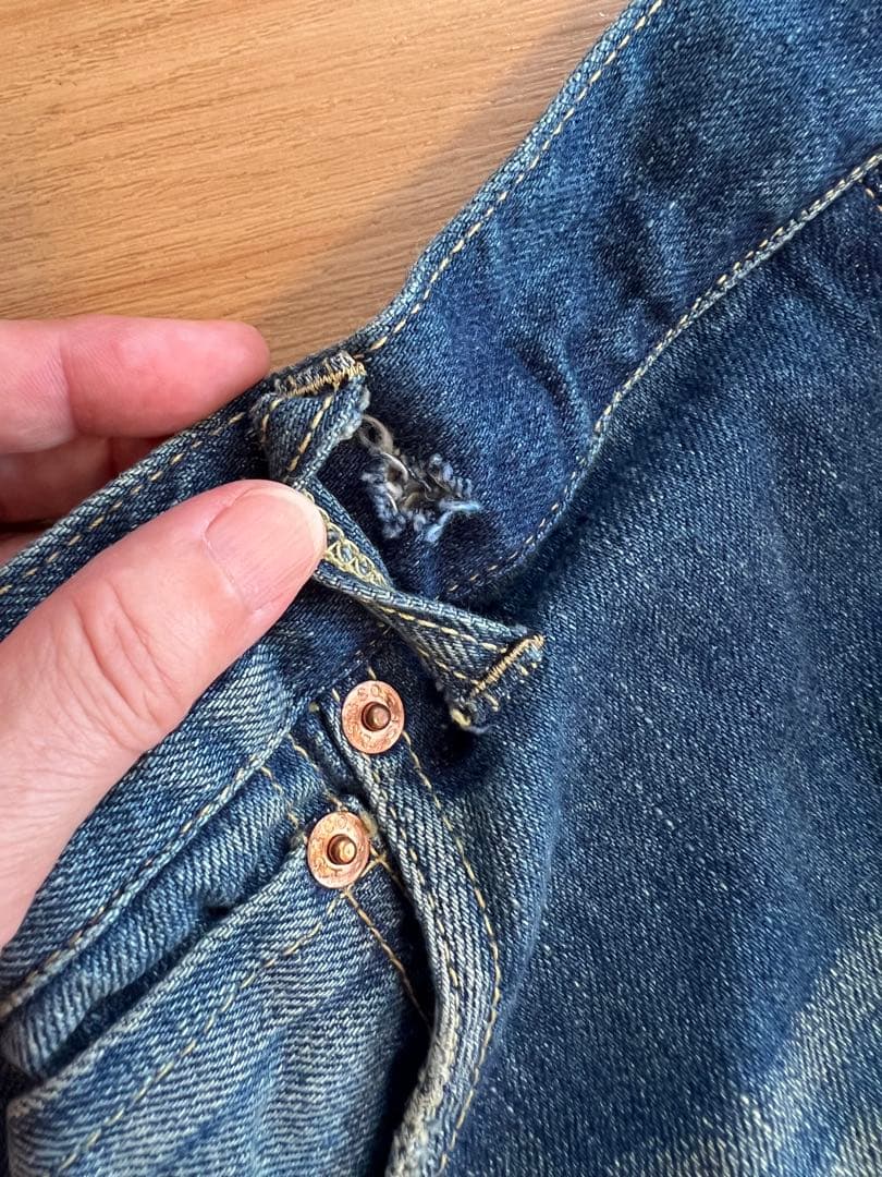 最終値下JUNYA WATANABExLevisダメージ スリット デニムパンツ